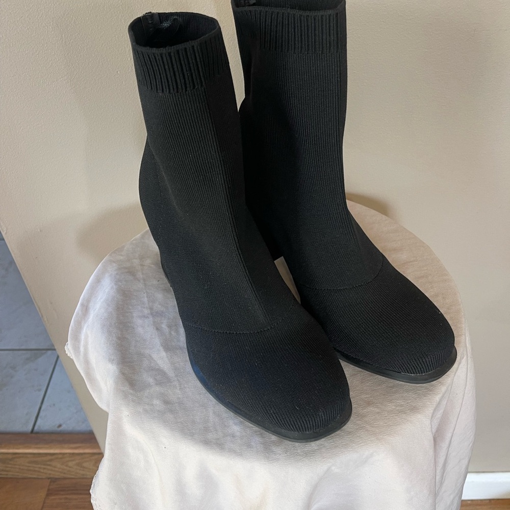 Mia Black Ankle Boots 8 Heels Fashion Design High Shoes Samsara Women’s Classy - Picture 3 of 7